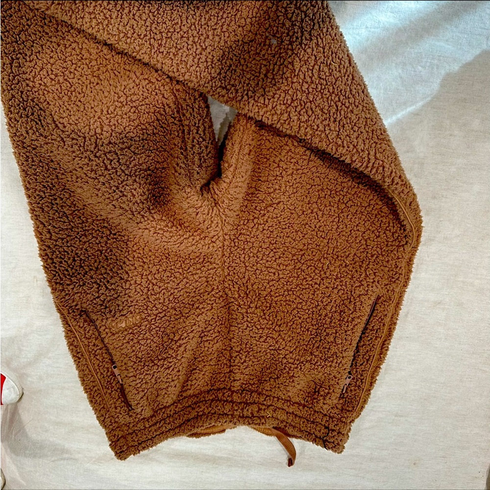 SKIMS Camel Cozy Sherpa Pants